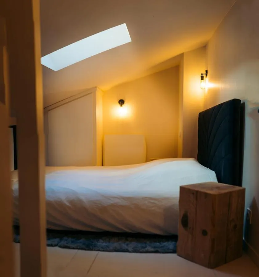 Be My Home - Le Sophistique 0*, Lyon France